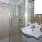 招待所 With Wifi Brsec, Opatija - 7768 布鲁赛吉